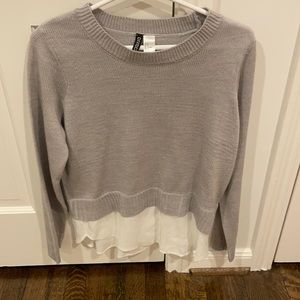 Divided H&M sweater size small in great condition